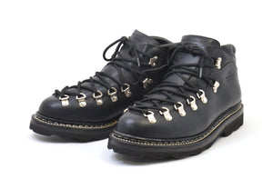 ADVENTURE LIGHT Mountain Boots in Black Tempesti Elbamatt Leather - Tempo