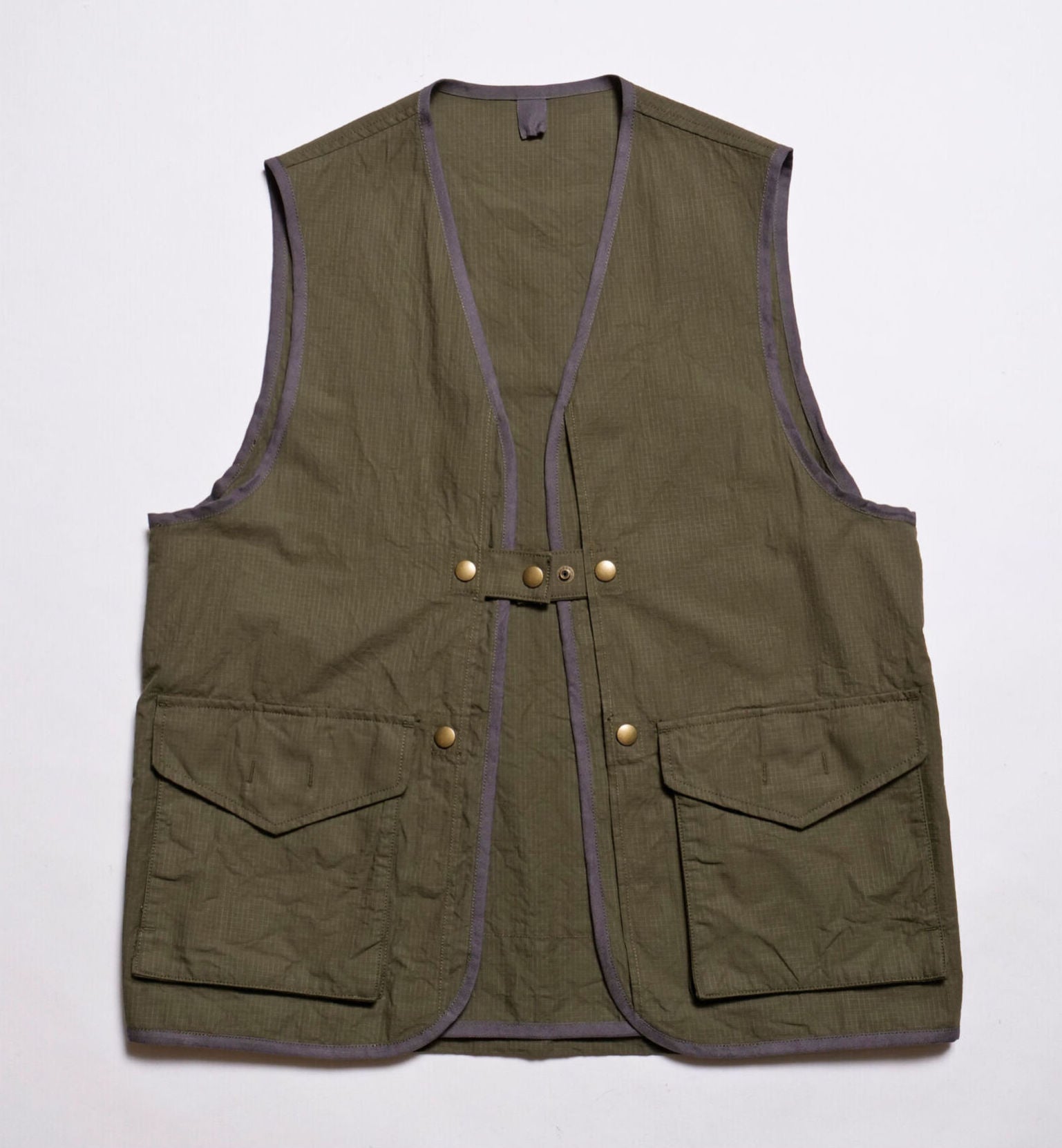 "Bernard III" Cotton Ripstop Vest in Olive Green - Tempo