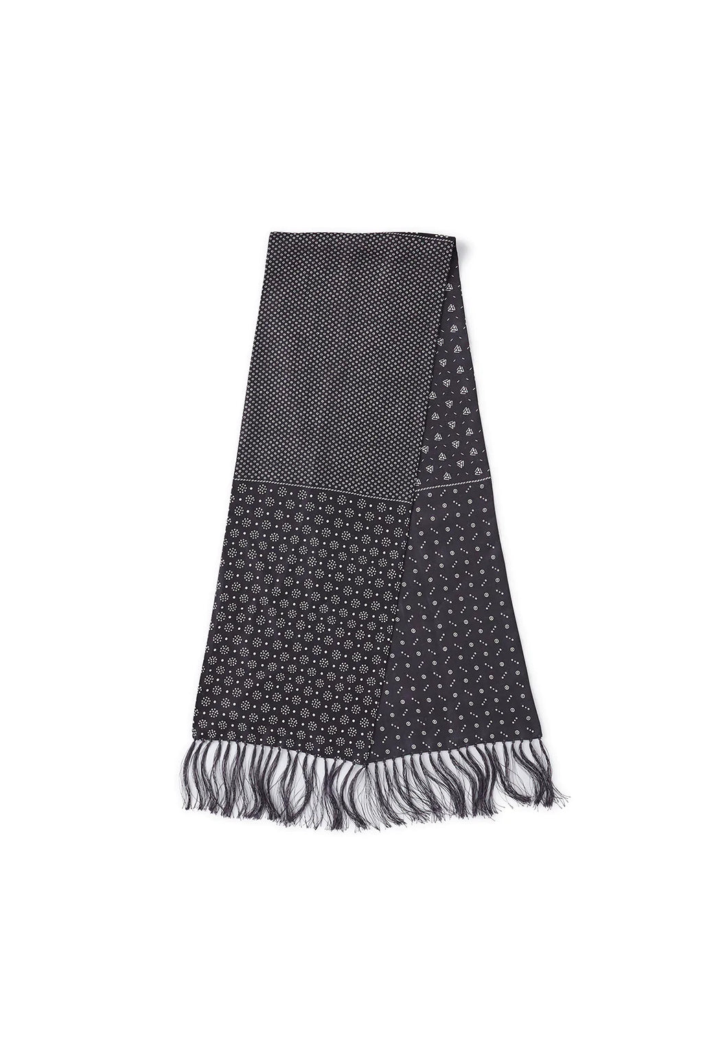 Silk Calico Fringe Stall in Graphite - Tempo