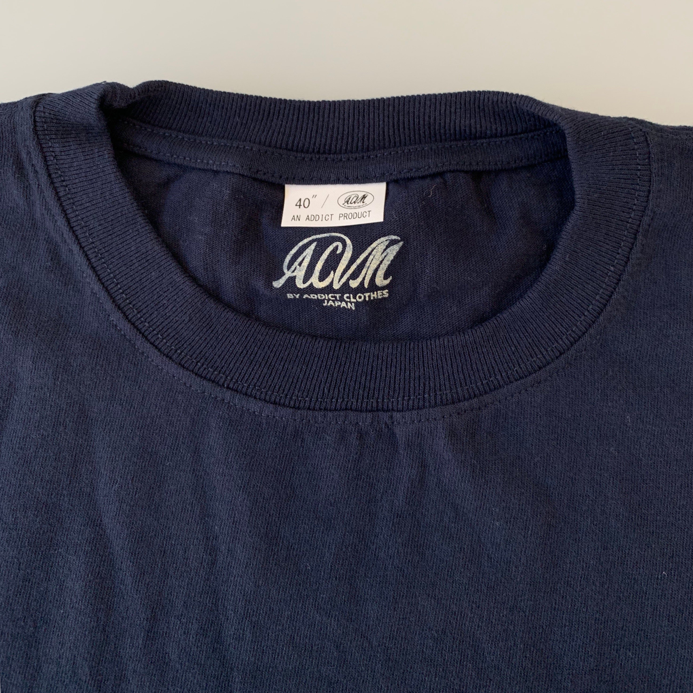 Slanted Pocket Logo Tee in Navy x White - Tempo