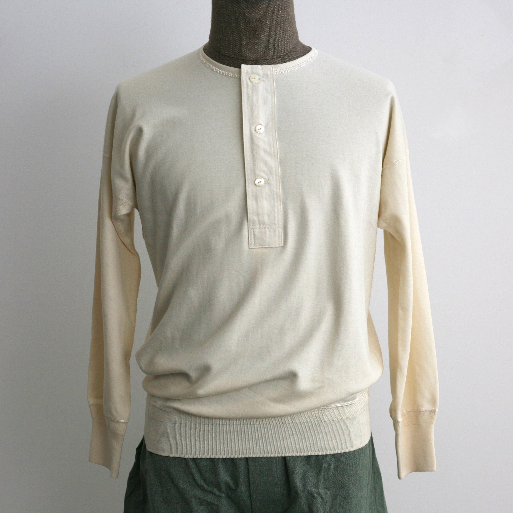 US001 Henley Neck Long Sleeve in Ivory - Tempo