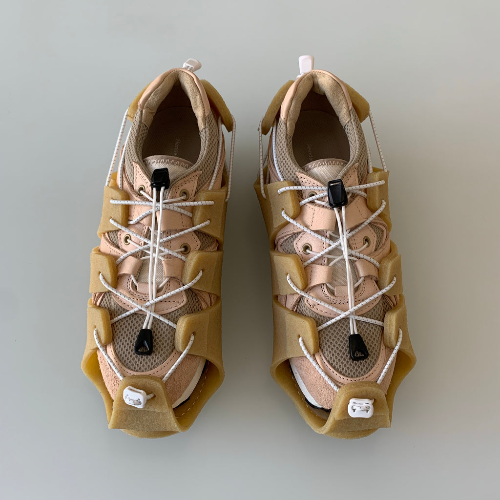 Moor in Beige - Tempo