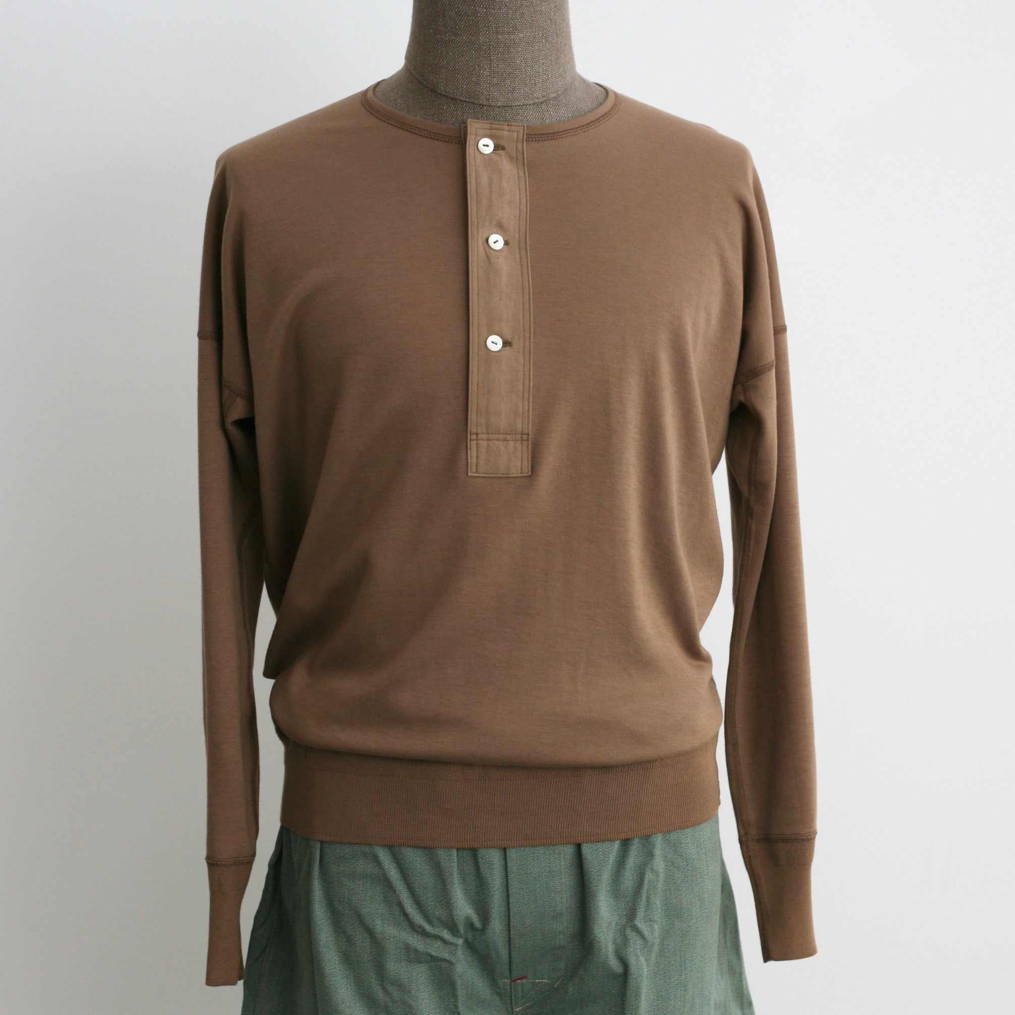 US001 Henley Neck Long Sleeve in Rustic Brown - Tempo