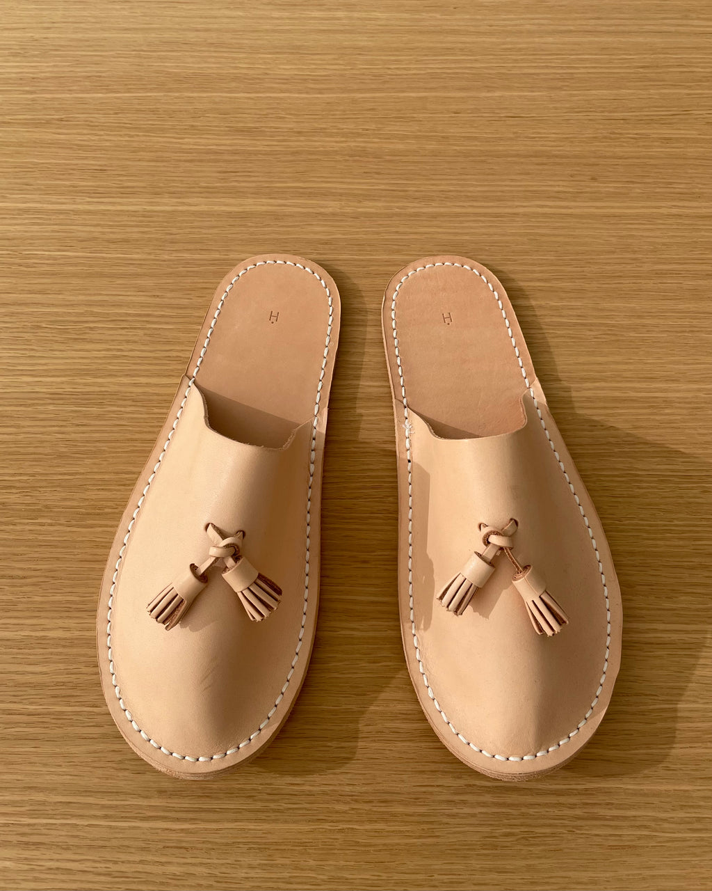 Leather Slipper in Natural - Tempo