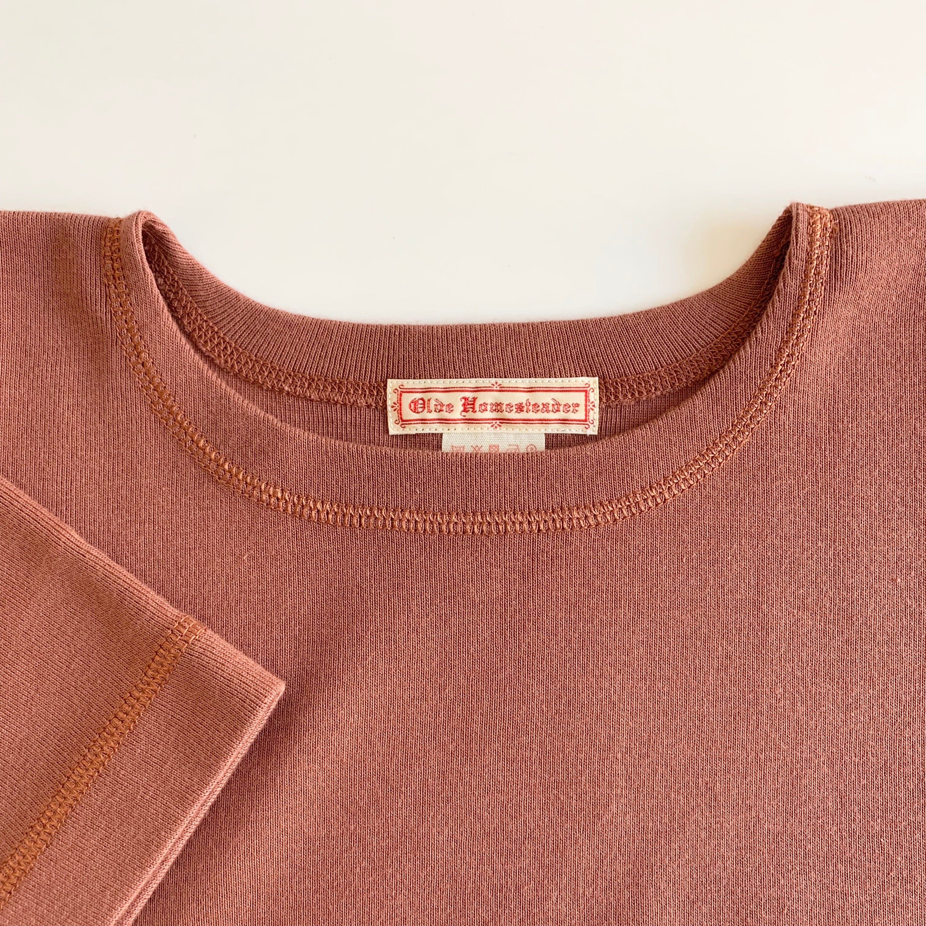 US007 Crew Neck Short Sleeve in Rosewood - Tempo