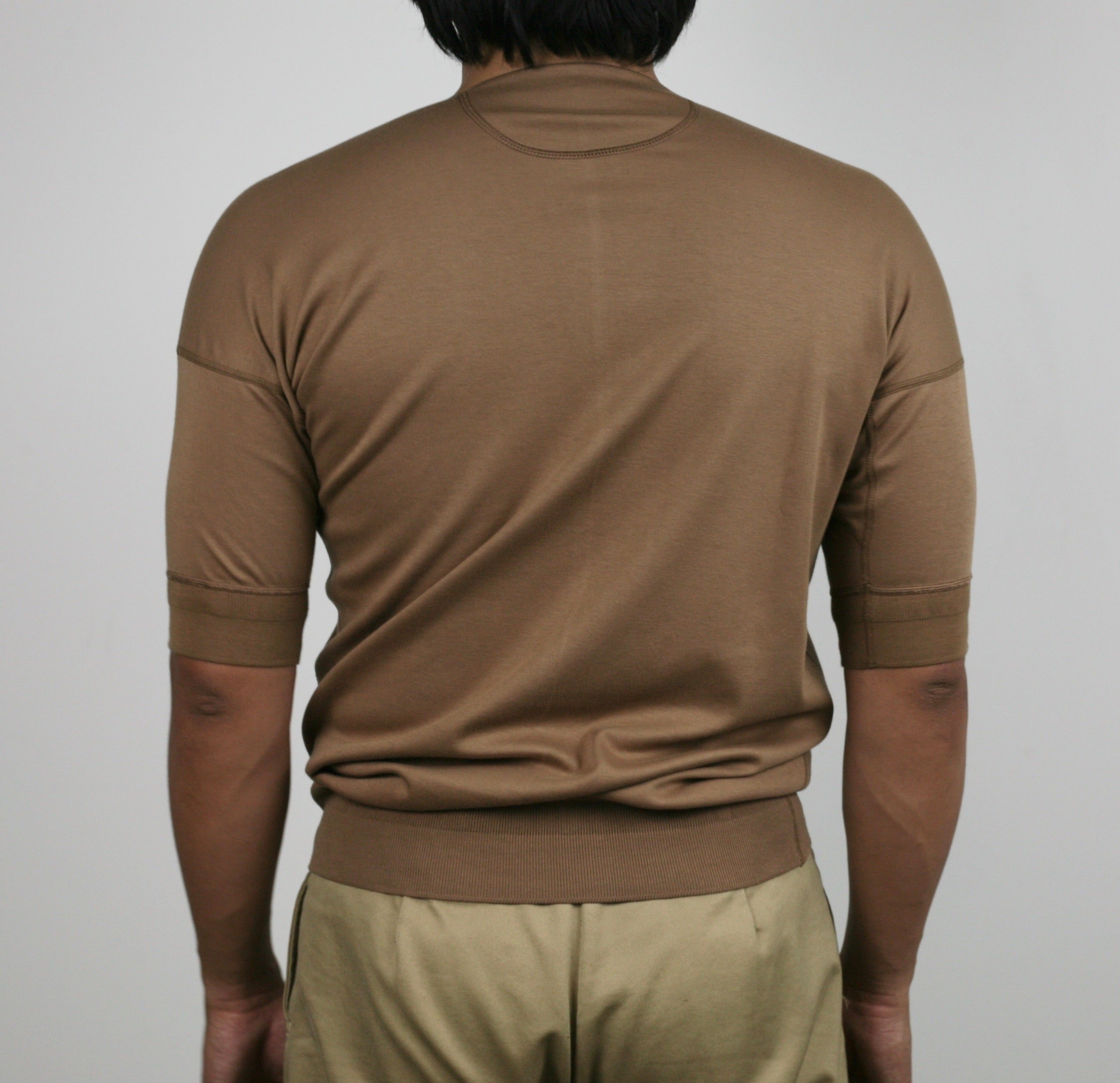 US002 Henley Neck Short Sleeve in Rustic Brown - Tempo