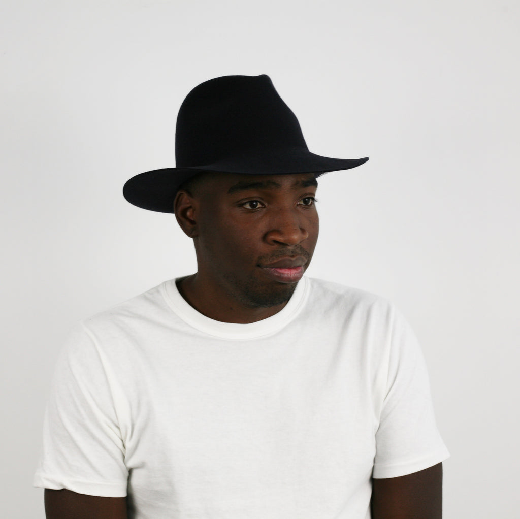 Travelers Hat in Black Merino Wool Felt - Tempo