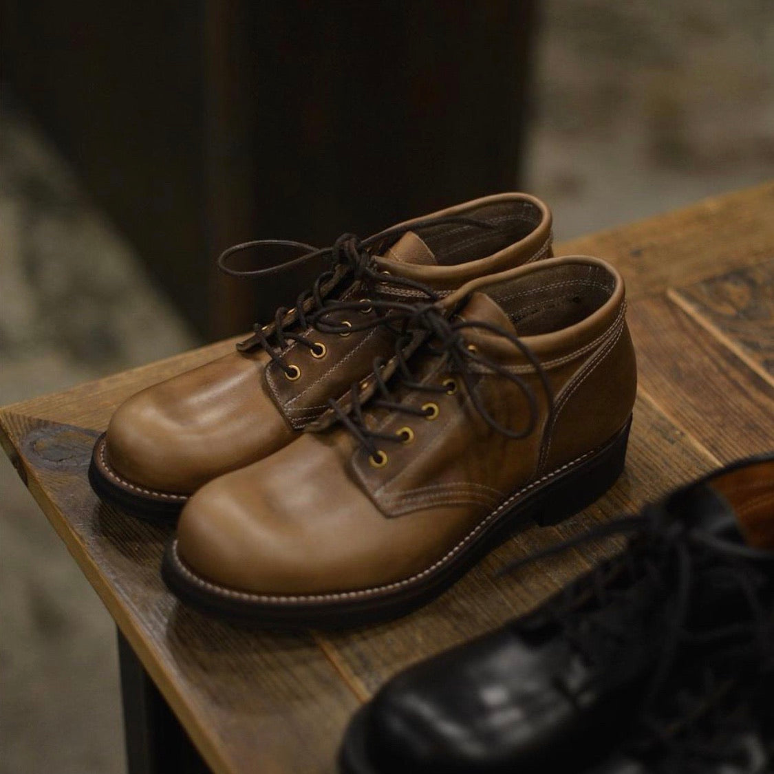 COUPEN Mid-Cut Boot in Oil Natural - Tempo