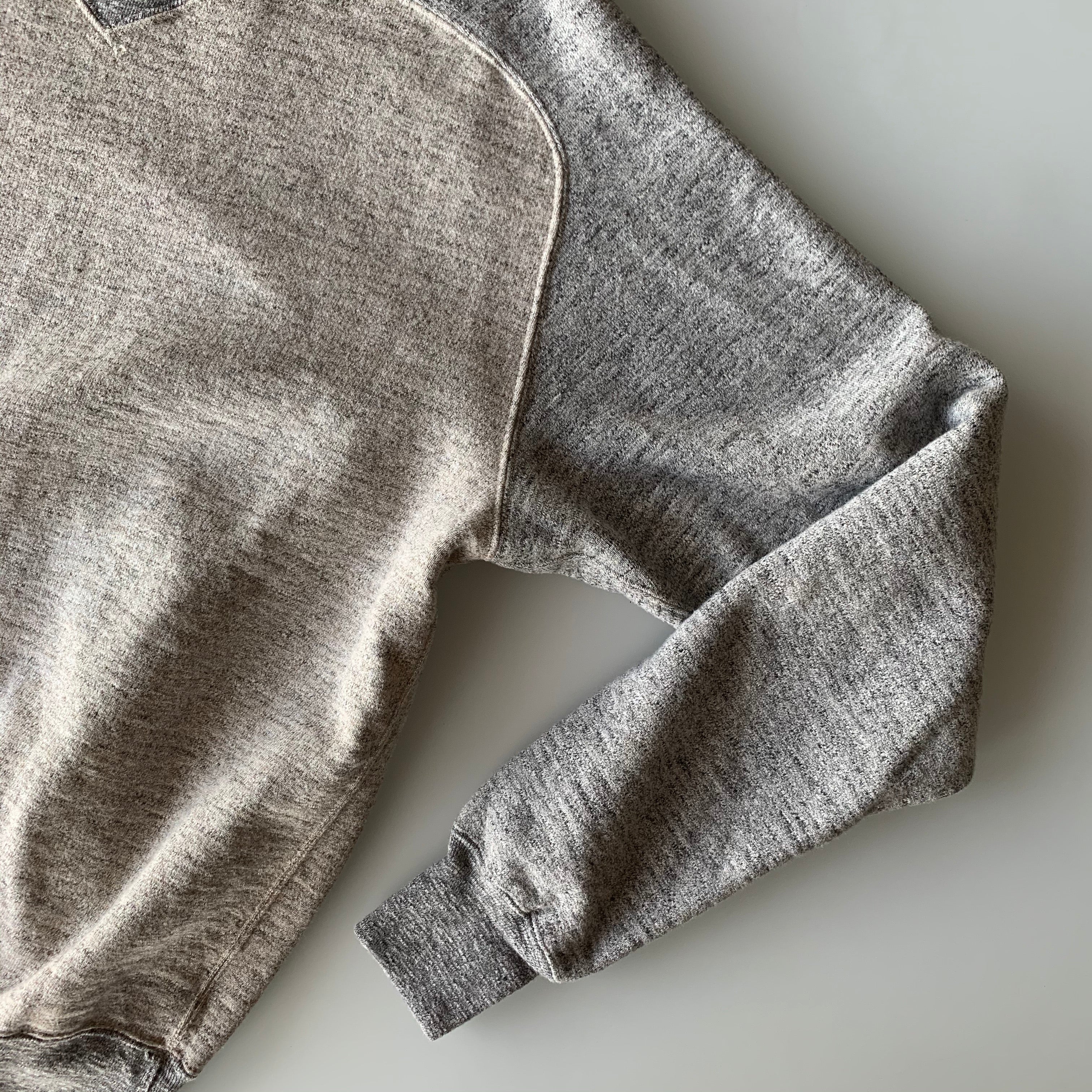 Vintage Slub Cotton 1930's Raglan Sweatshirt in Heather Brown x Heather Grey