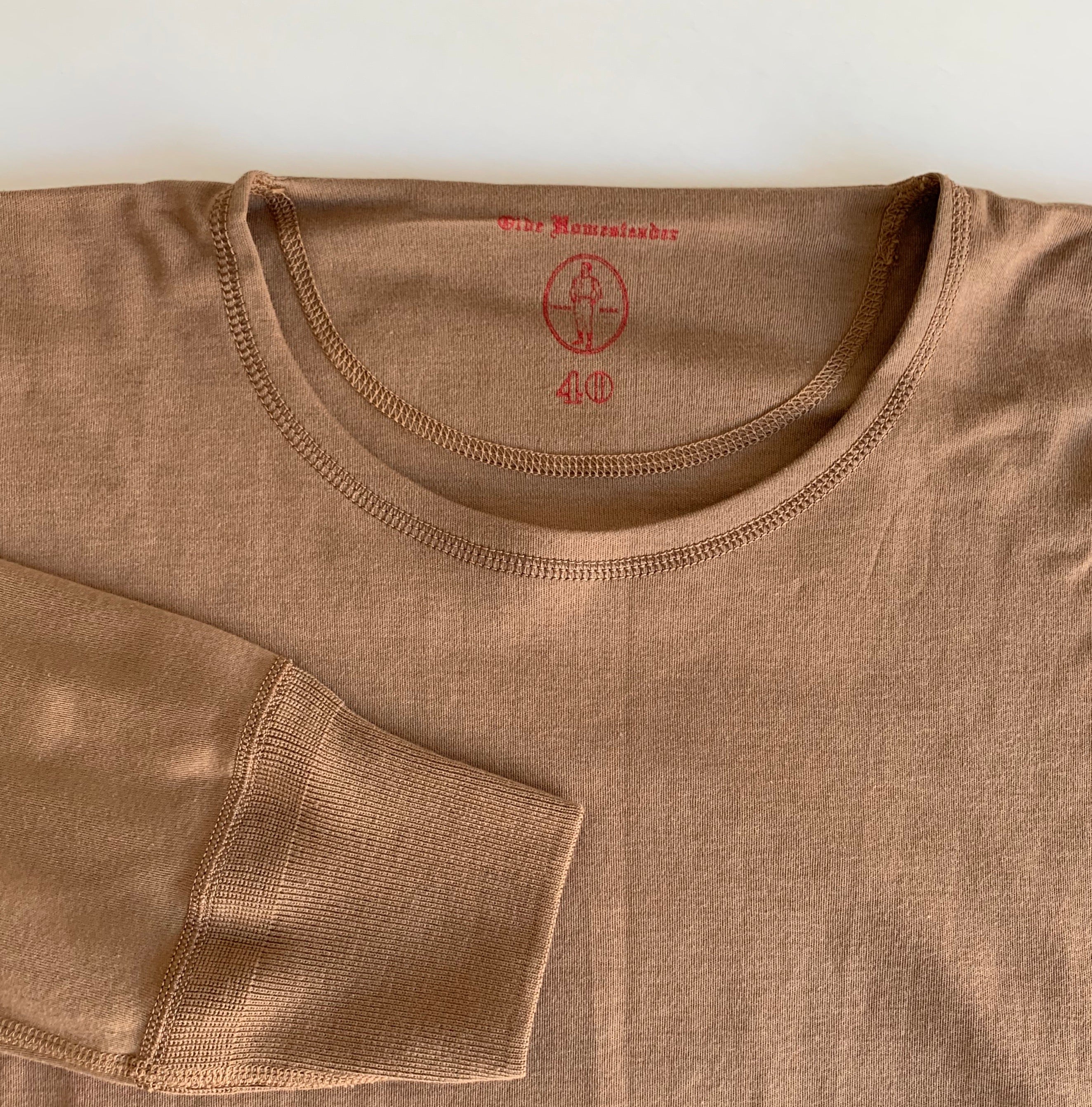 US004 Crew Neck Long Sleeve in Rustic Brown - Tempo
