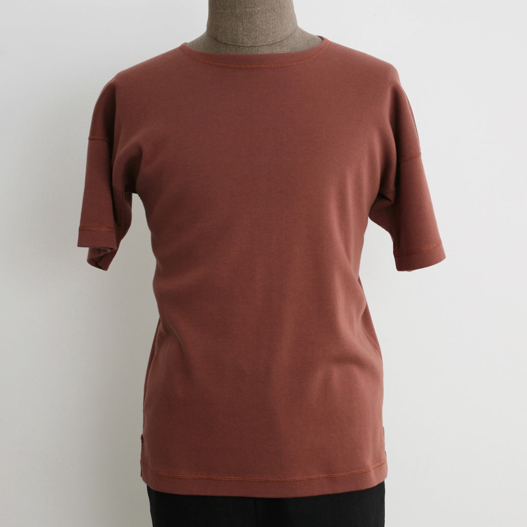US007 Crew Neck Short Sleeve in Rosewood - Tempo