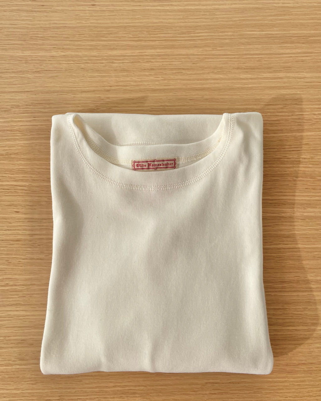US007 Crew Neck Short Sleeve in Off White - Tempo