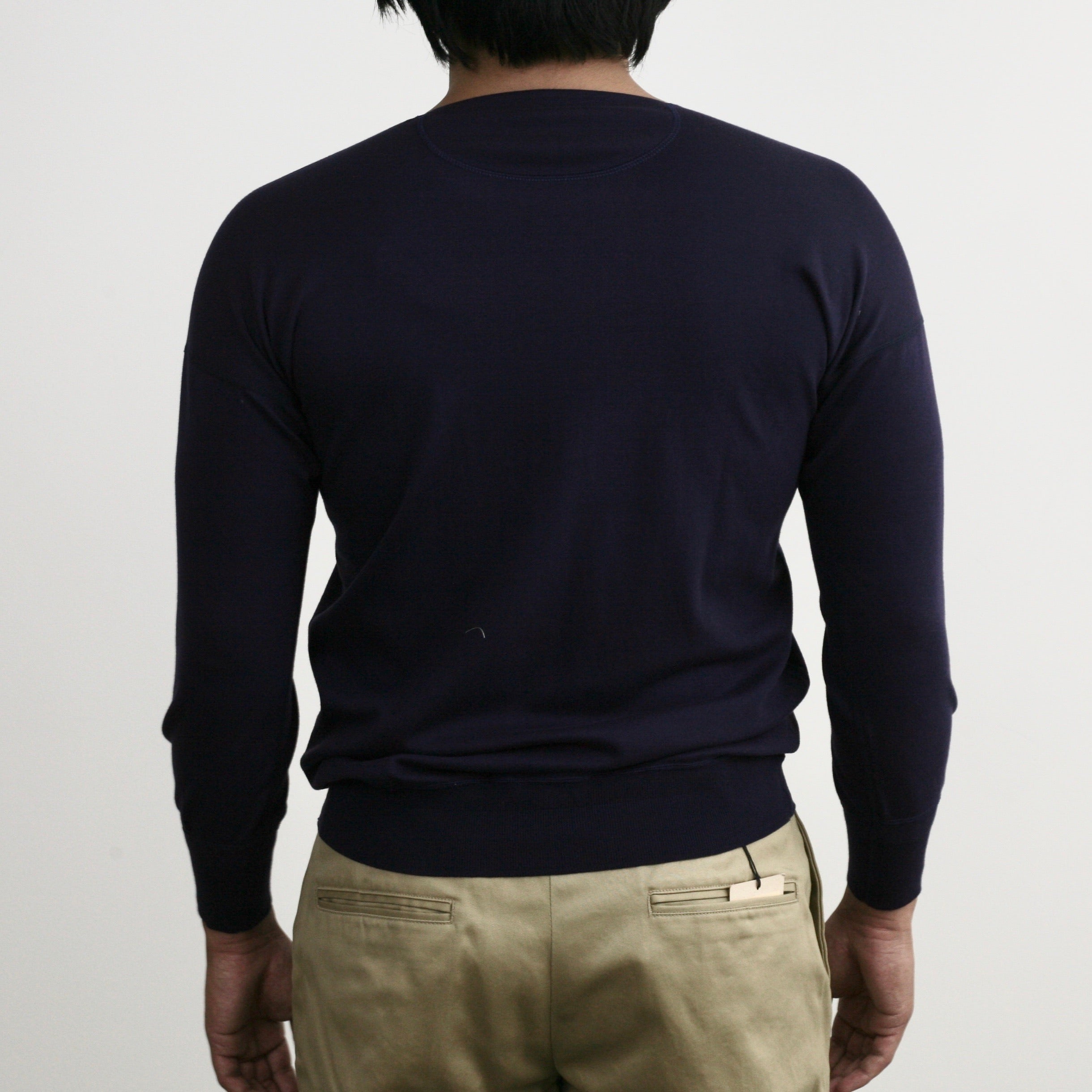 US004 Crew Neck Long Sleeve in Navy - Tempo