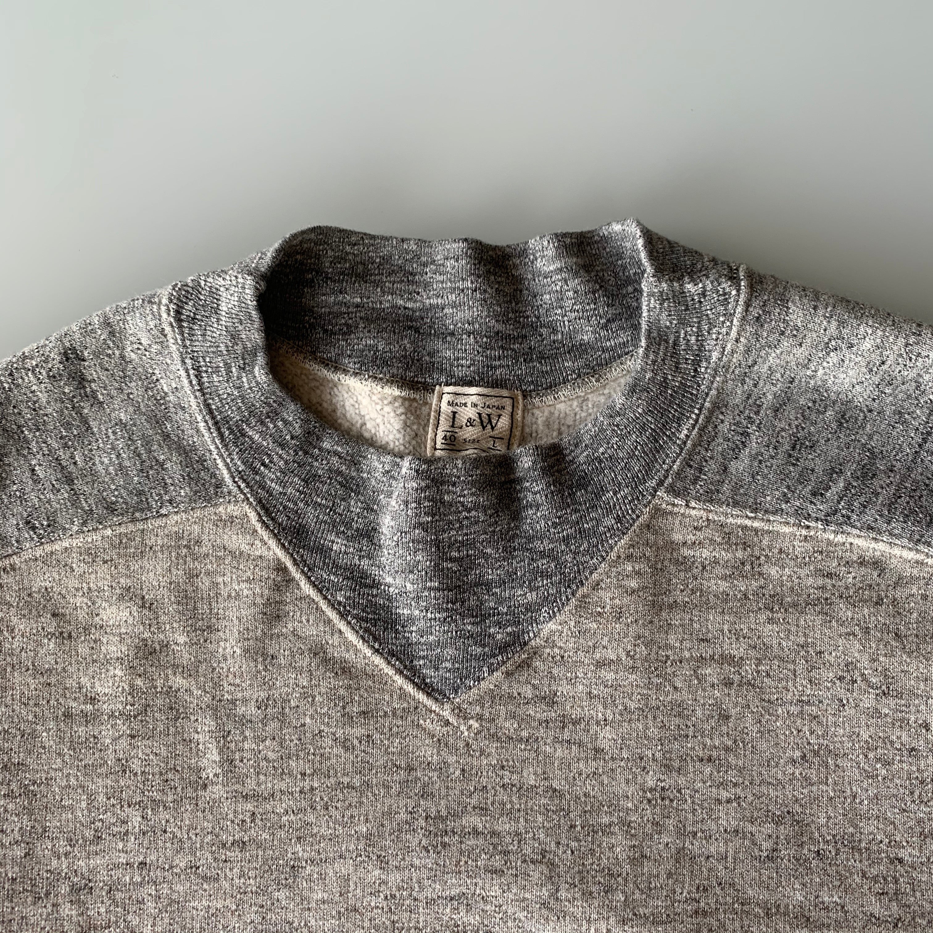 Vintage Slub Cotton 1930's Raglan Sweatshirt in Heather Brown x Heather Grey - Tempo