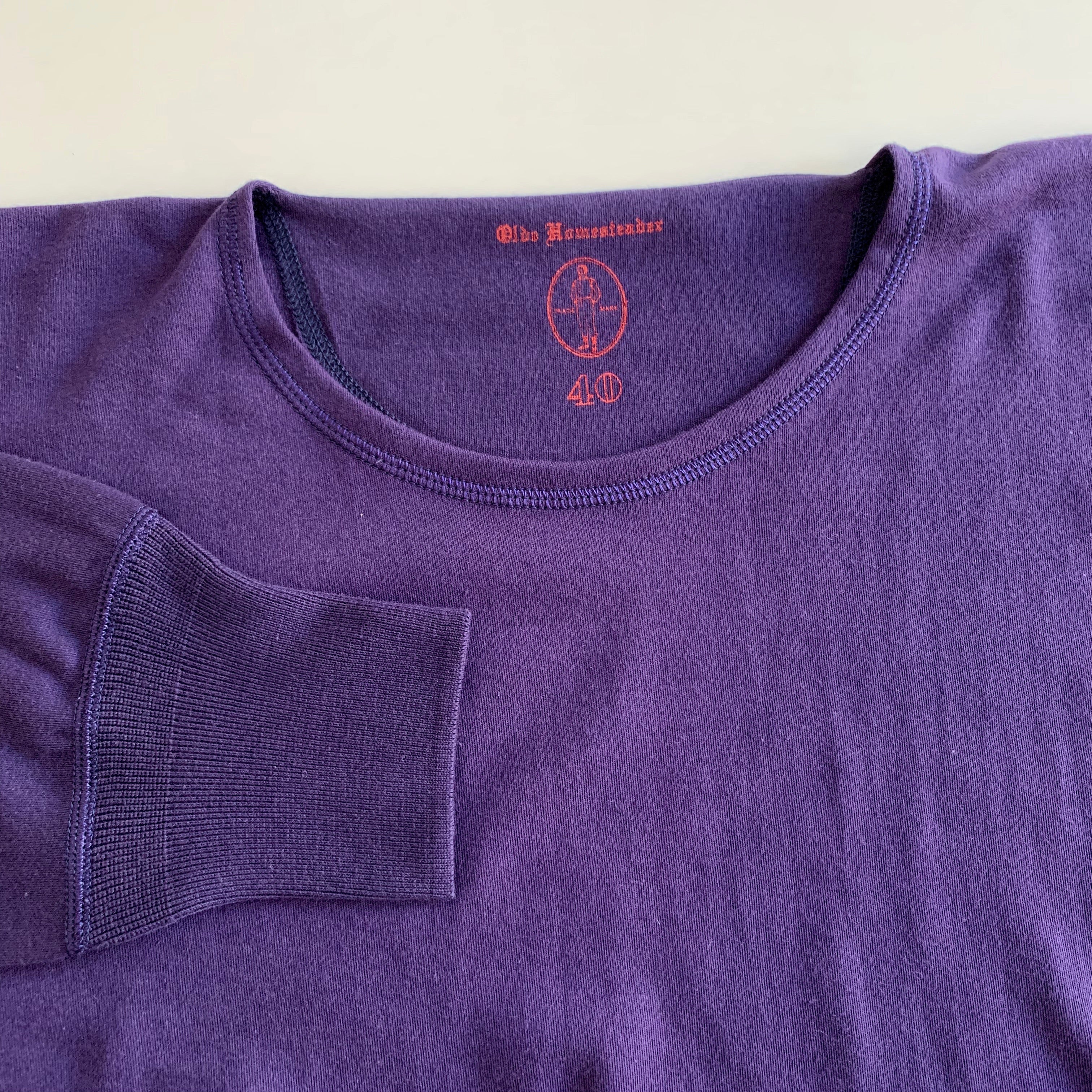 US004 Crew Neck Long Sleeve in Navy - Tempo