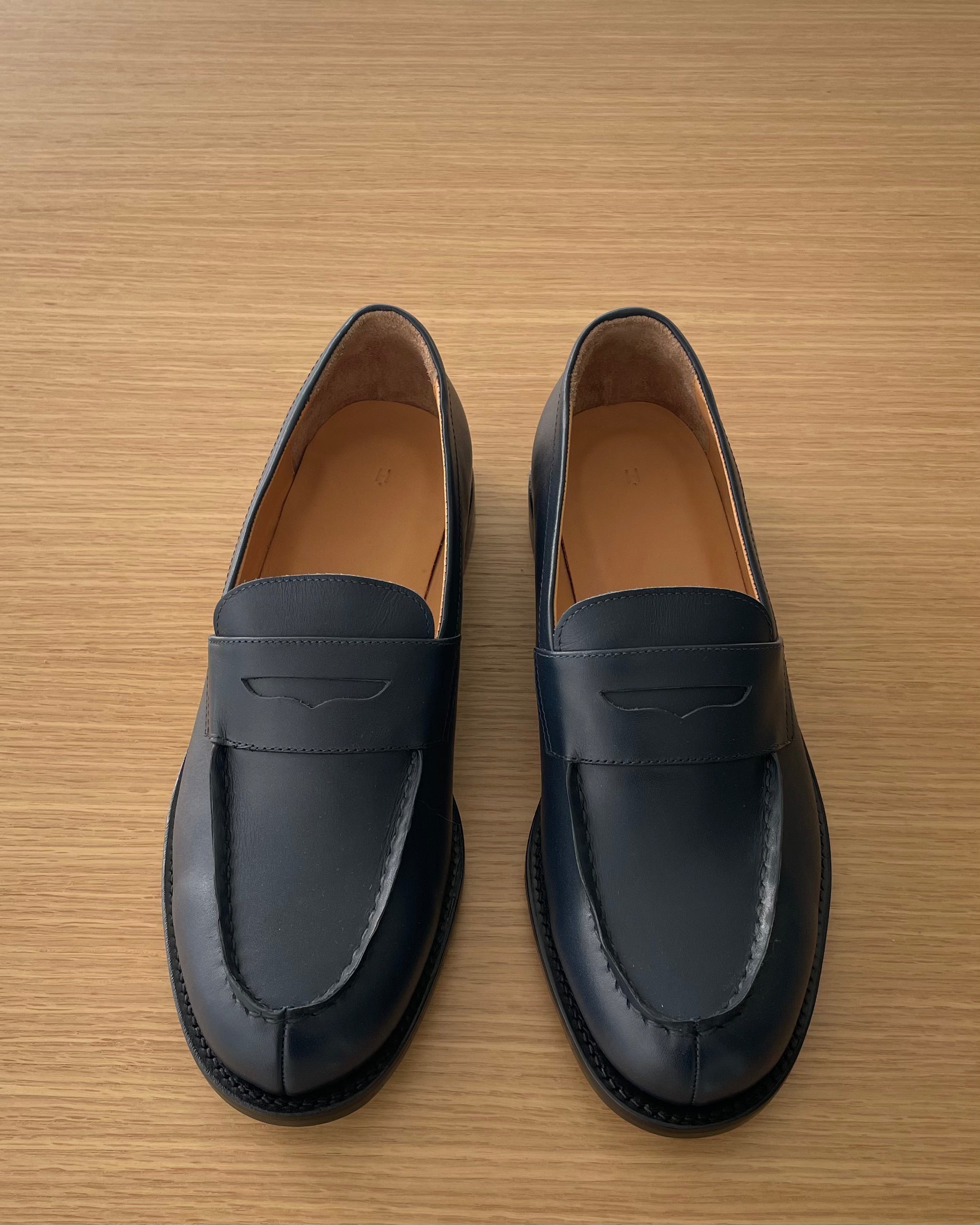 New Standard Loafer in Navy – Tempo