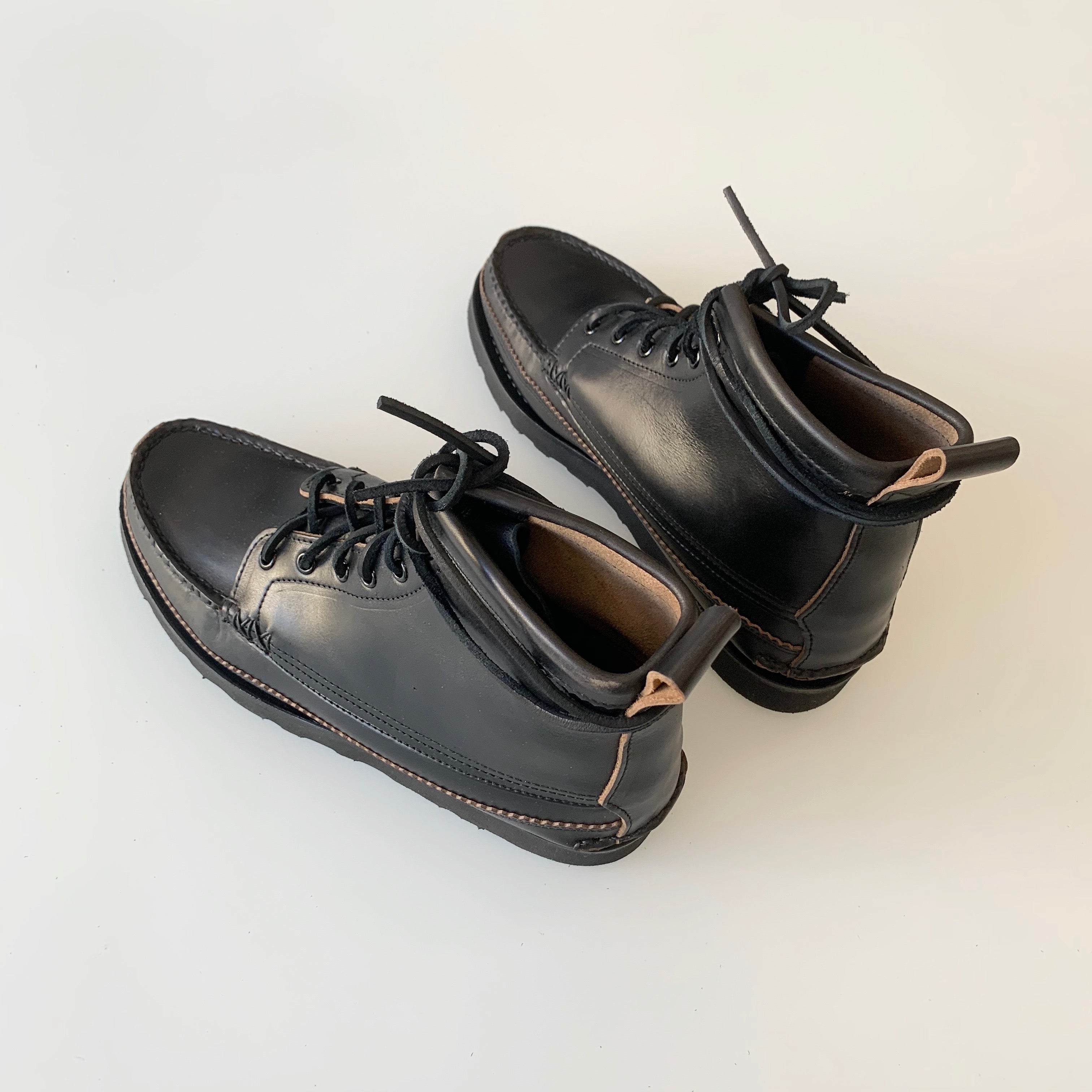 Maine Guide 6 Eye DB Boots in G Black - Tempo