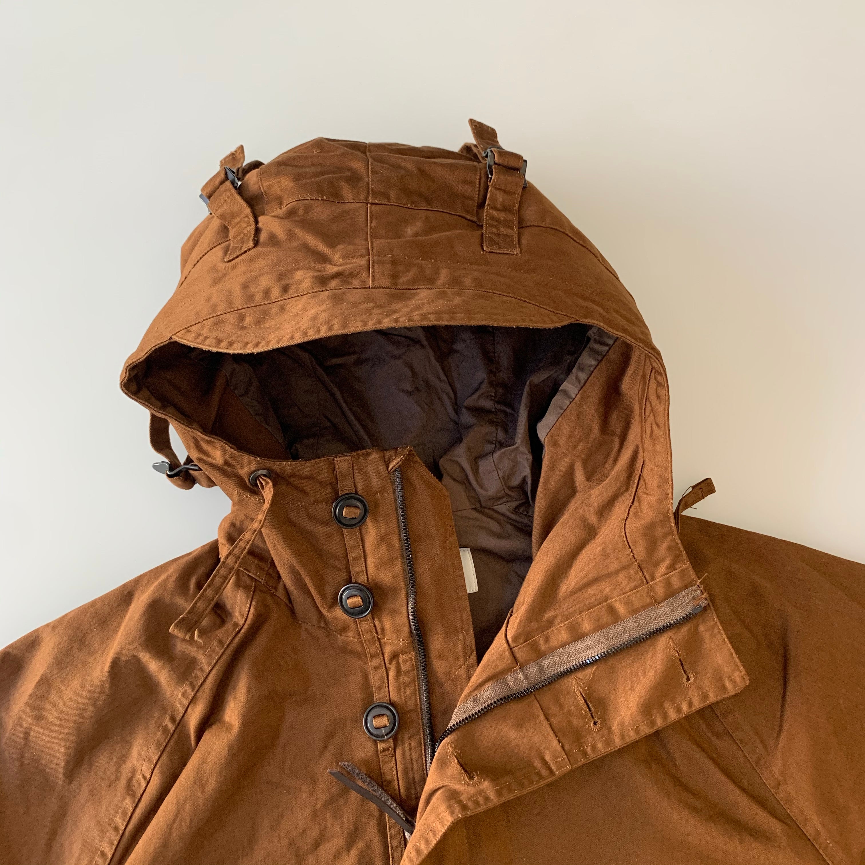 Foul Parka Brown Weather in - Design Store TEMPO Backsatin – Tempo EASTLOGUE