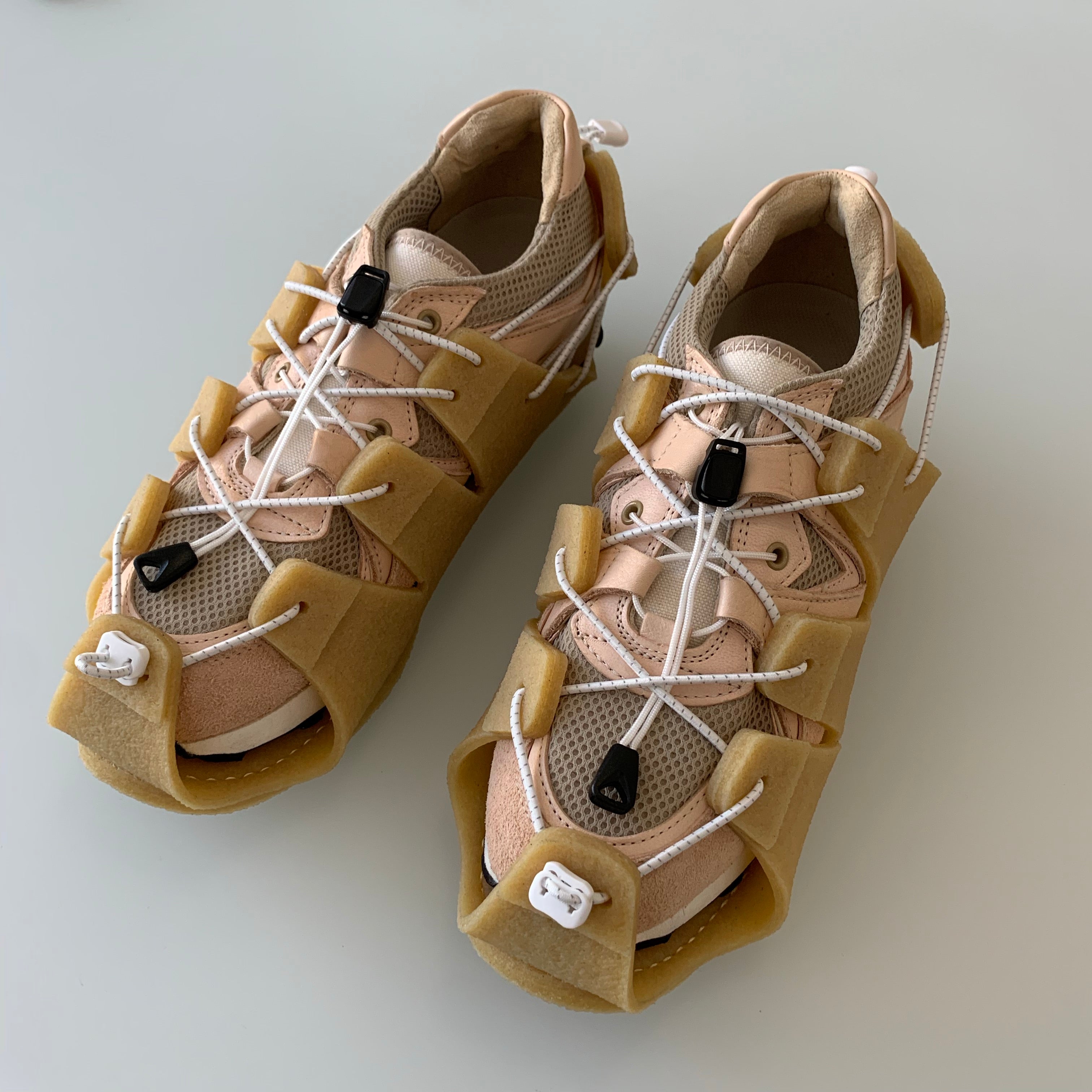 Moor in Beige - Tempo