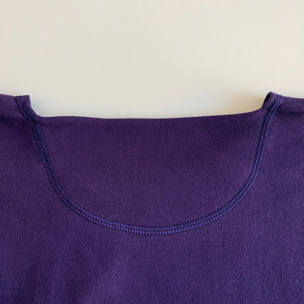 US004 Crew Neck Long Sleeve in Navy - Tempo