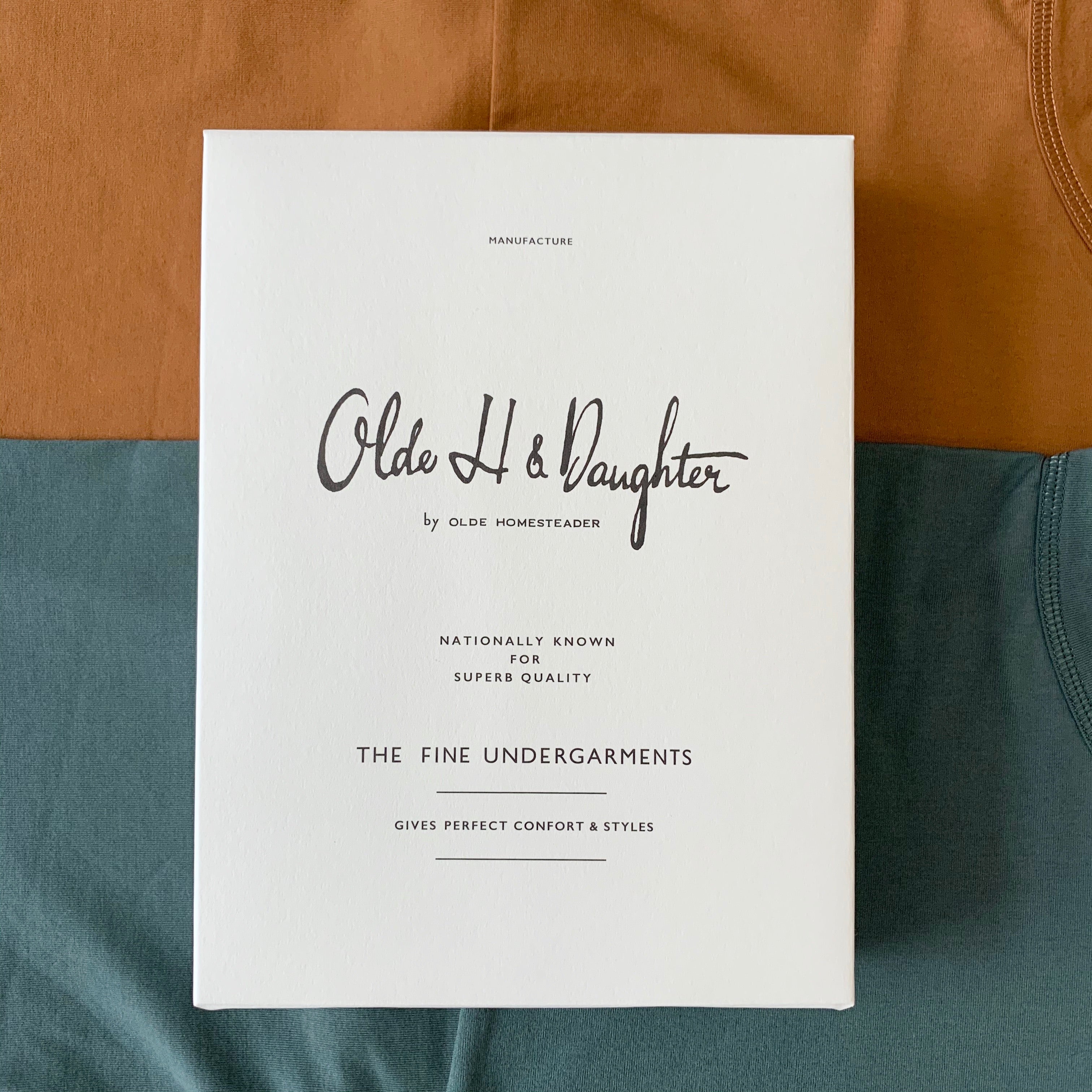 Suvin Plain Stitch Crew Neck Short Sleeve - Brown - Tempo