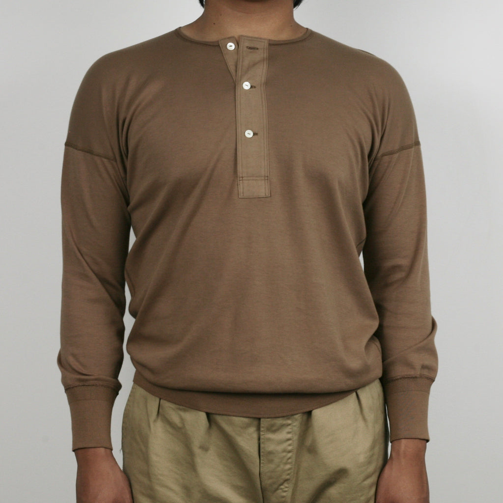 US001 Henley Neck Long Sleeve in Rustic Brown - Tempo