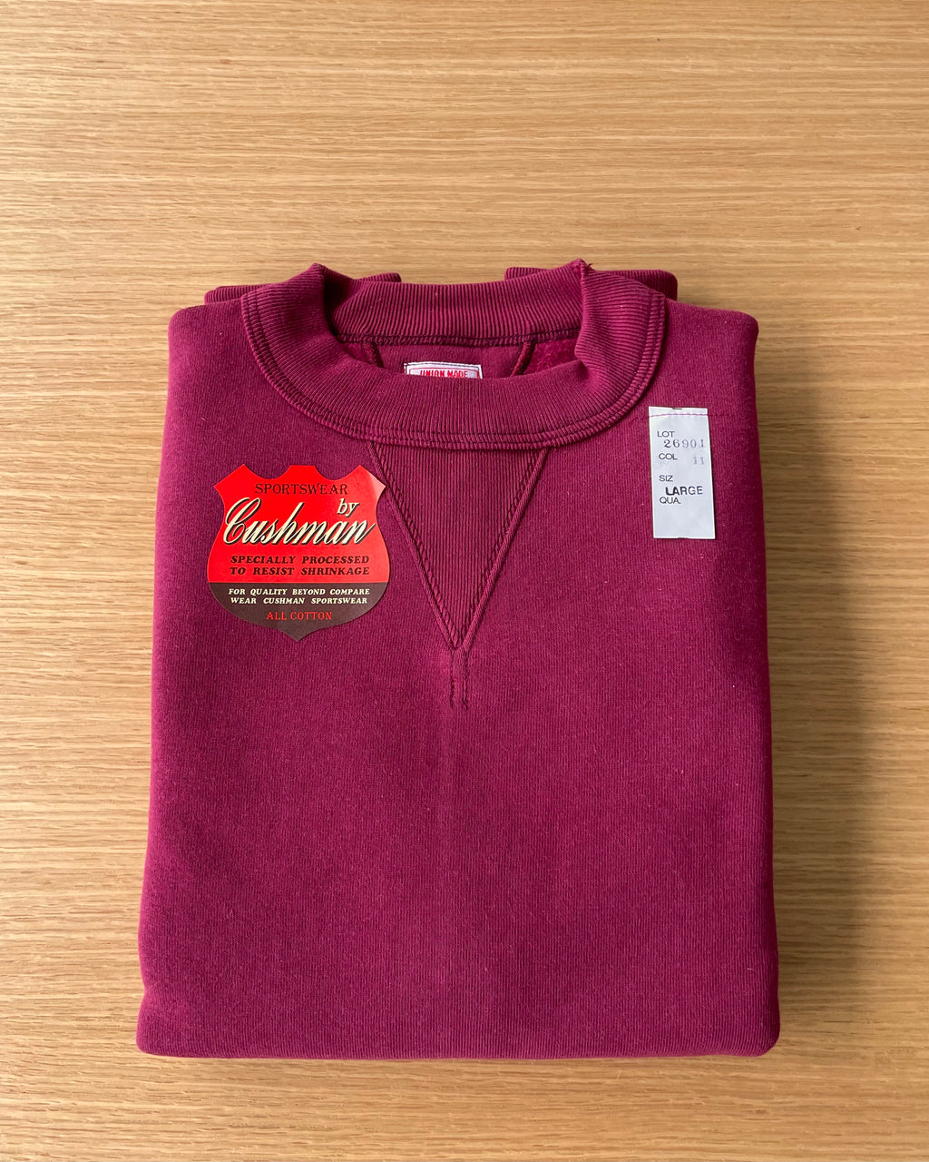 Tsuri-Ami Loopwheel Set-In-Sleeve Sweatshirt in Wine - Tempo