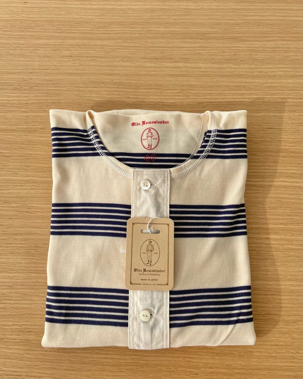 US001 Henley Neck Long Sleeve in Écru x Navy - Tempo