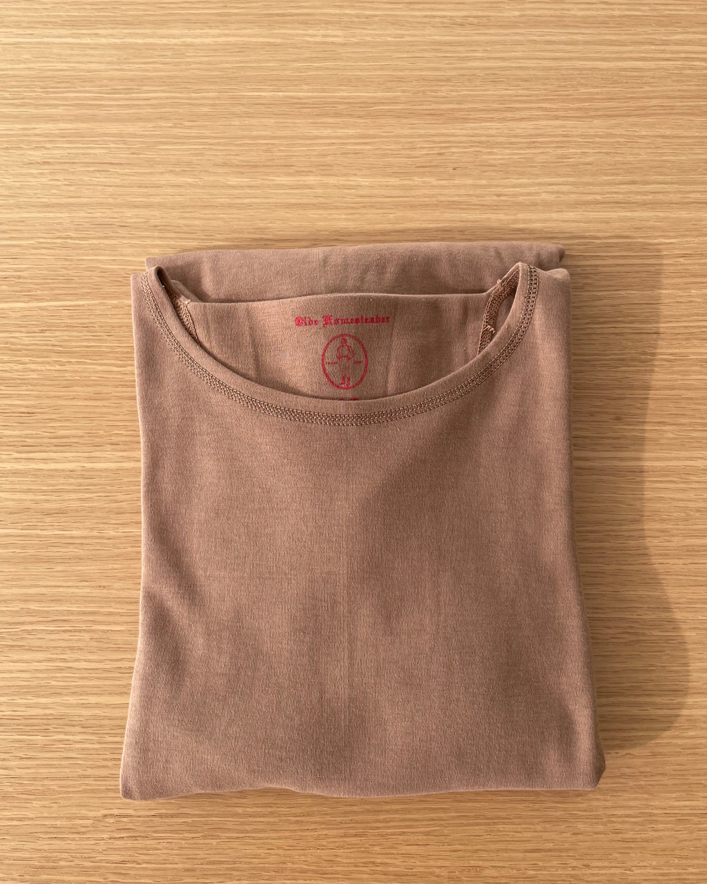 US004 Crew Neck Long Sleeve in Rustic Brown - Tempo