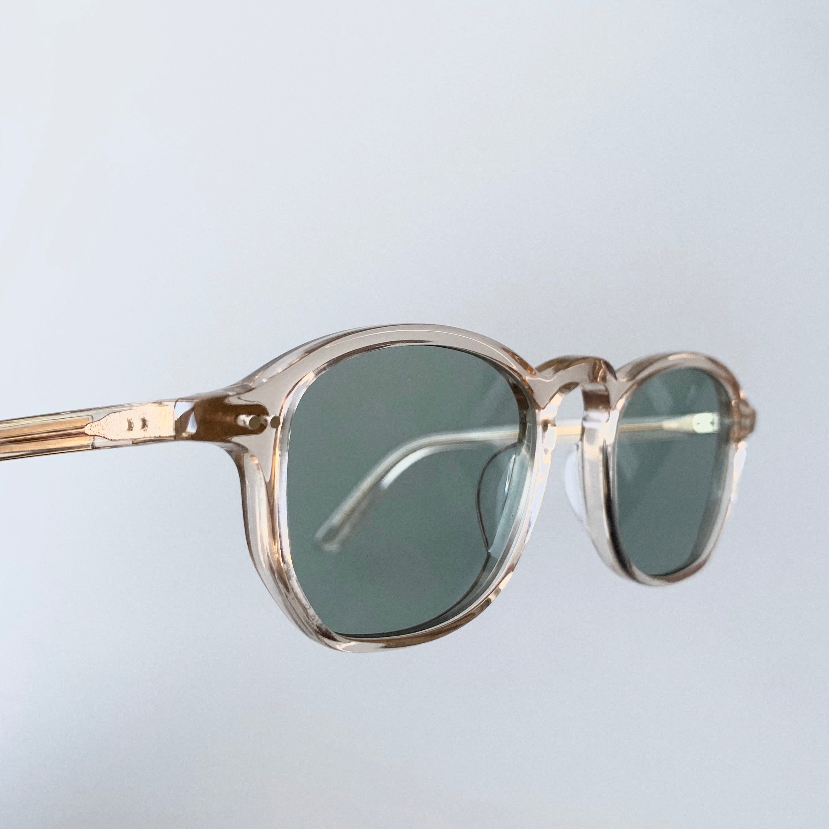 Mike in Vintage Clear Pink Cellulose Acetate - Tempo