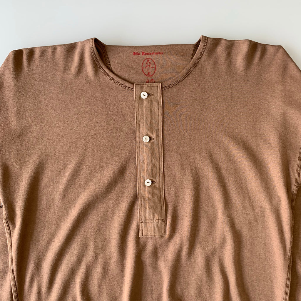 US001 Henley Neck Long Sleeve in Rustic Brown - Tempo