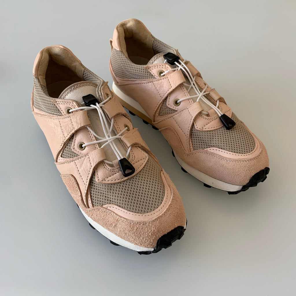 Moor in Beige - Tempo