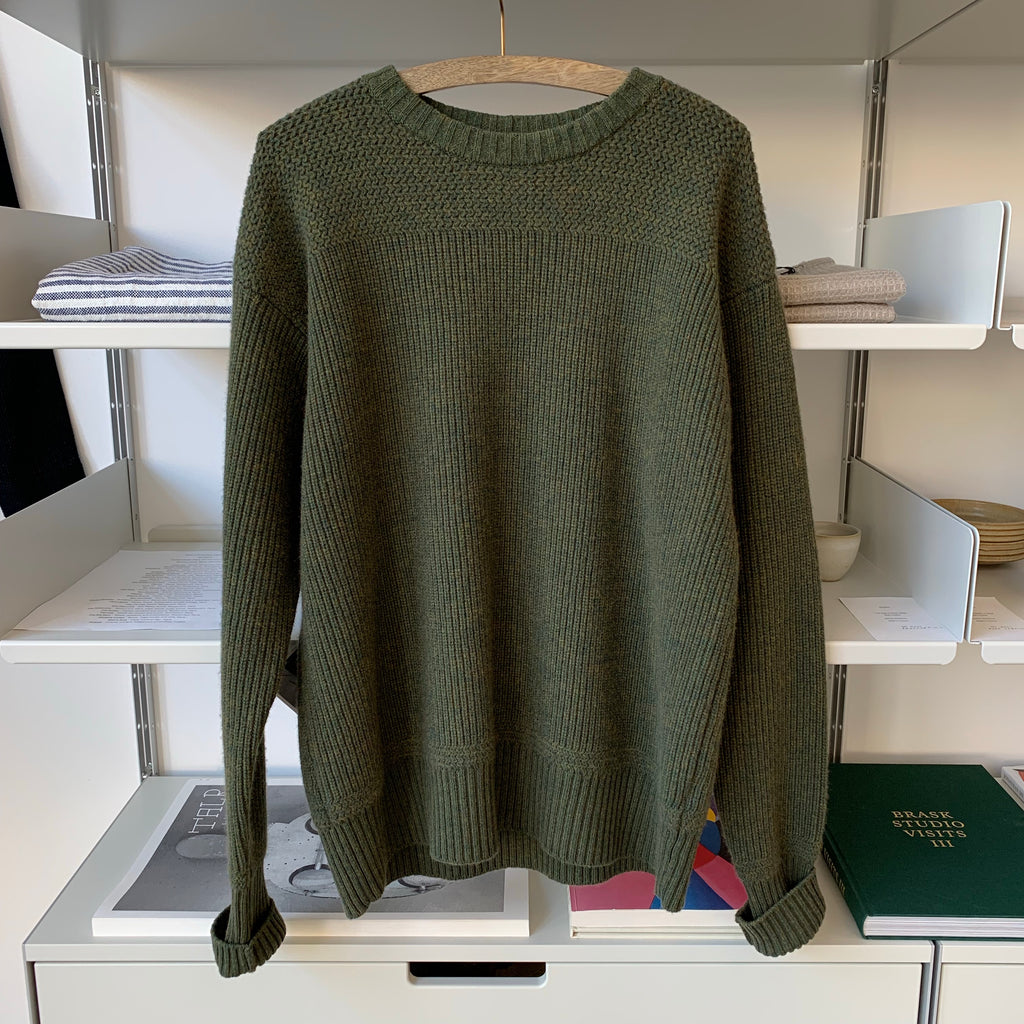 Merino Super Lamb Classic Military Crewneck Sweater in Ash Olive - Tempo