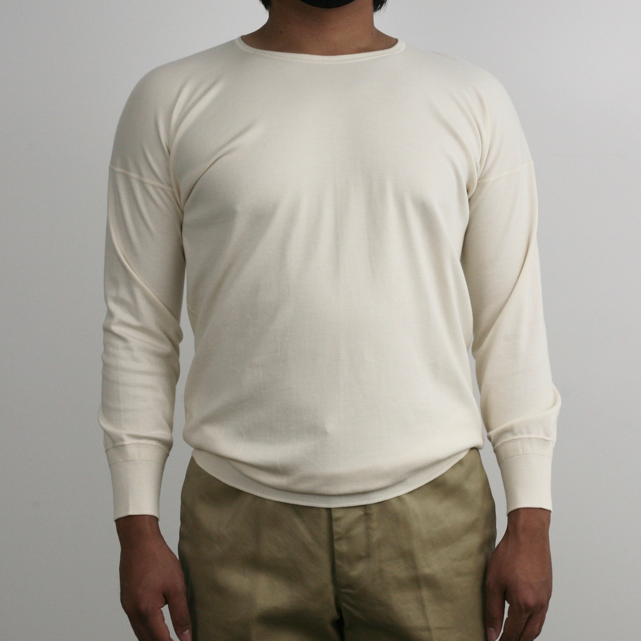 US004 Crew Neck Long Sleeve in Ivory - Tempo