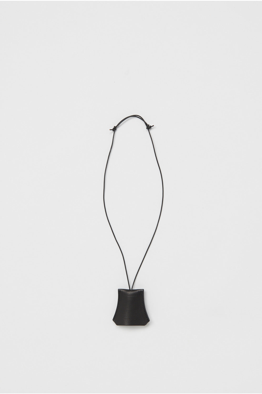 Key Neck Holder in Black - Tempo